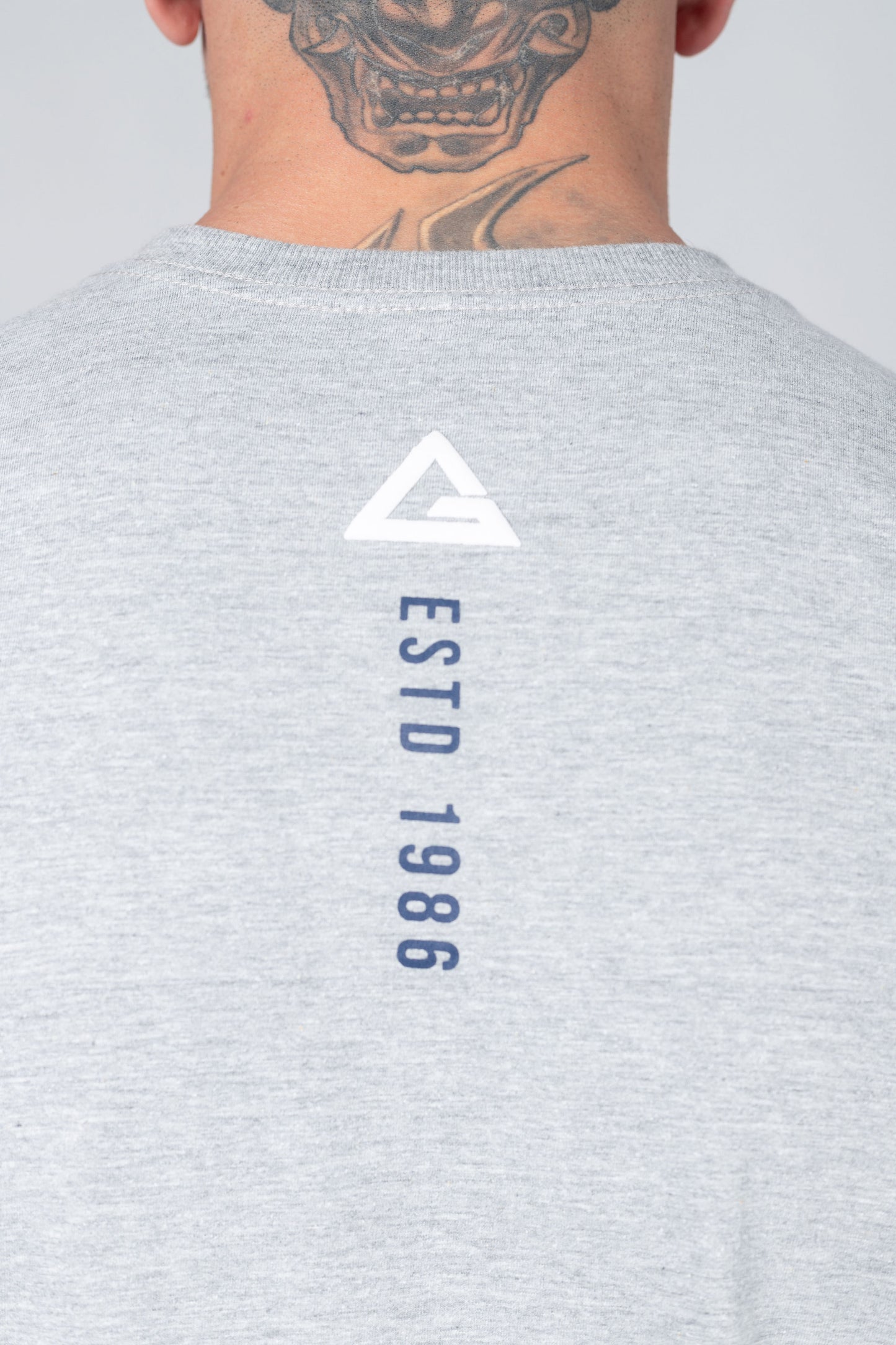 Camiseta GB Stacked - Cinza
