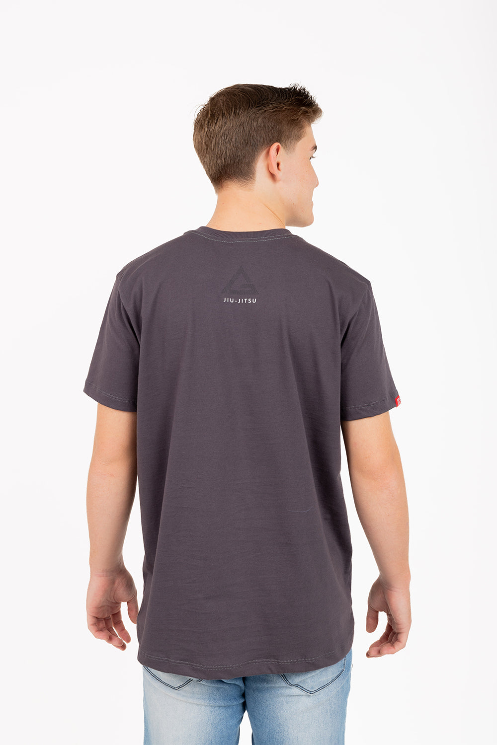 Camiseta Emblem - Cinza Escuro
