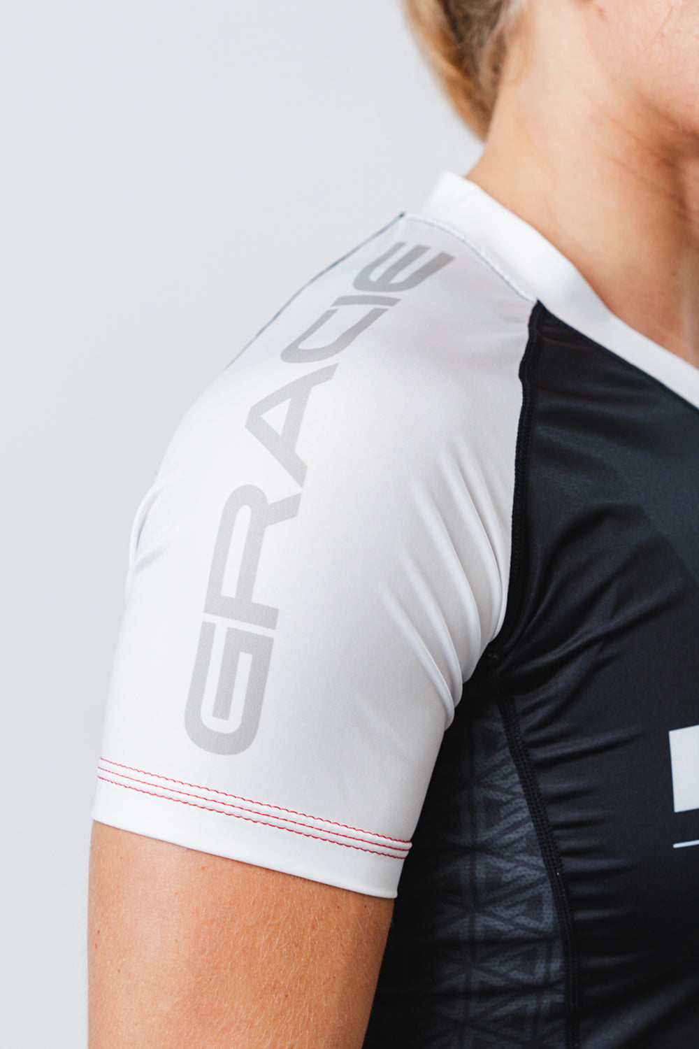 Rashguard Ranqueada GB Essentials Feminina - Branca