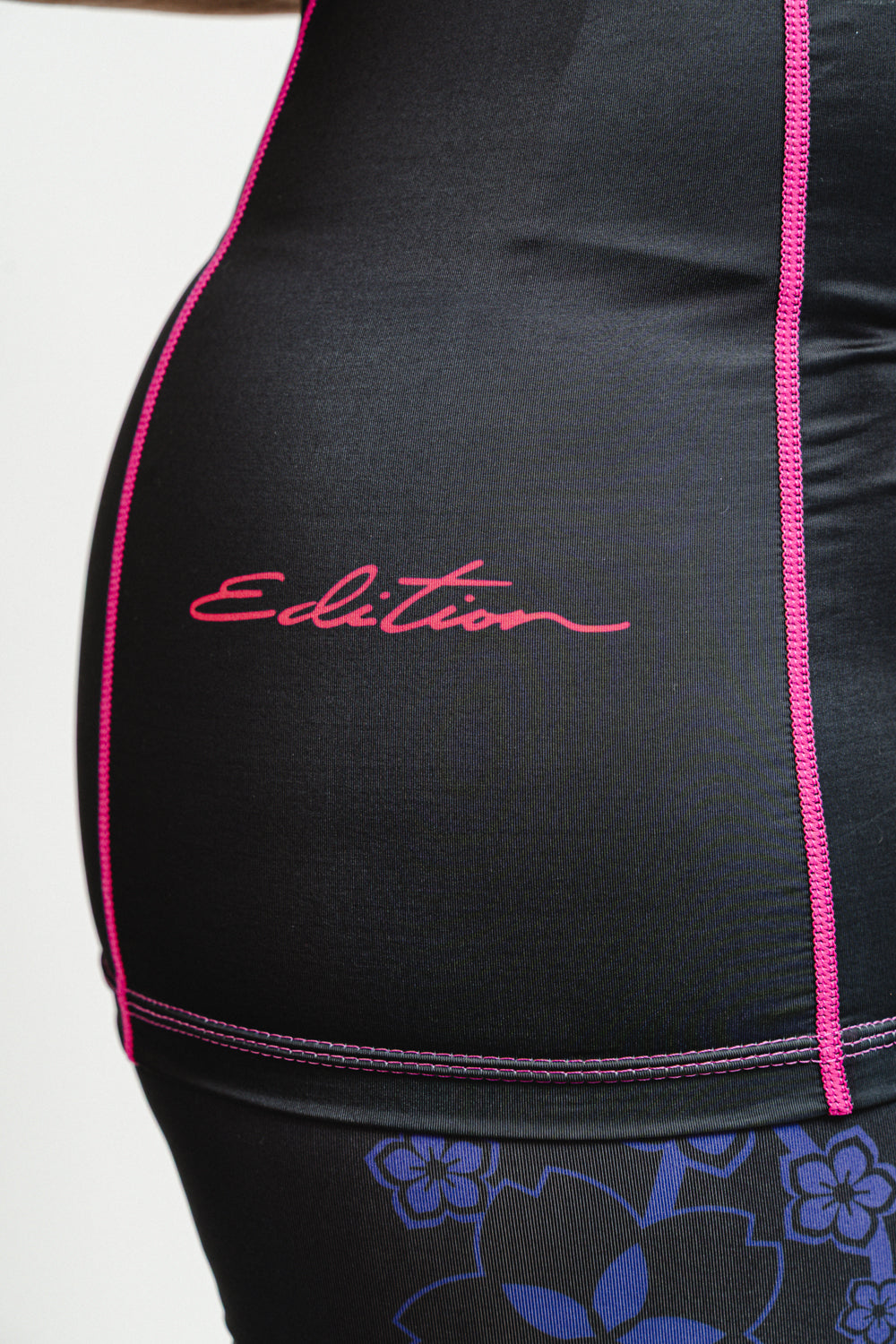Rashguard Feminina GB Sakura - Preta